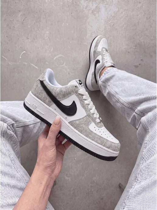 Nike
