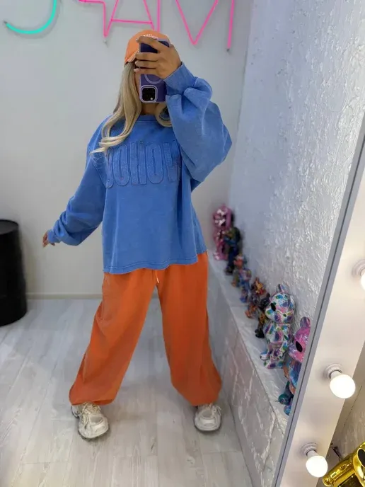 Mar$