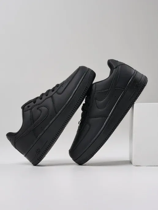 Кроссовки Nike Air Force 1
