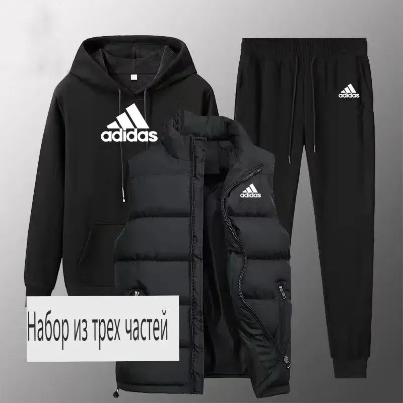Костюм спортивный