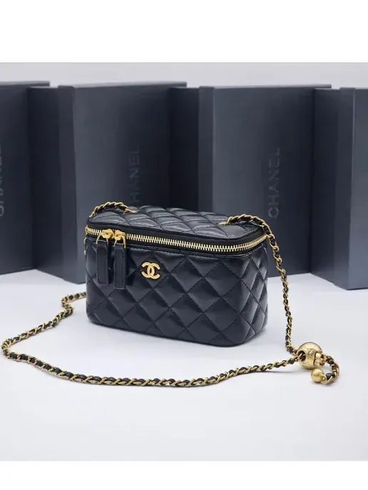 Cумка chanel через плечо