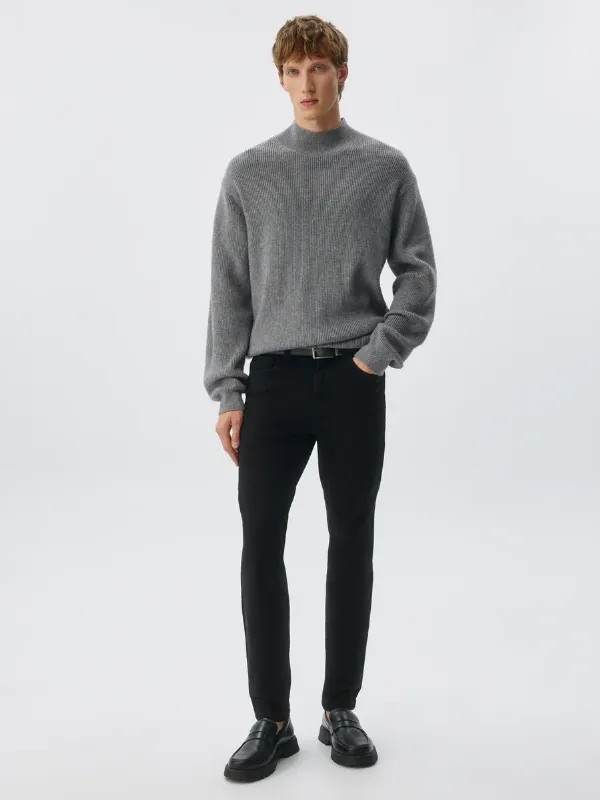 Джинсы SLIM FIT со средней посадкой