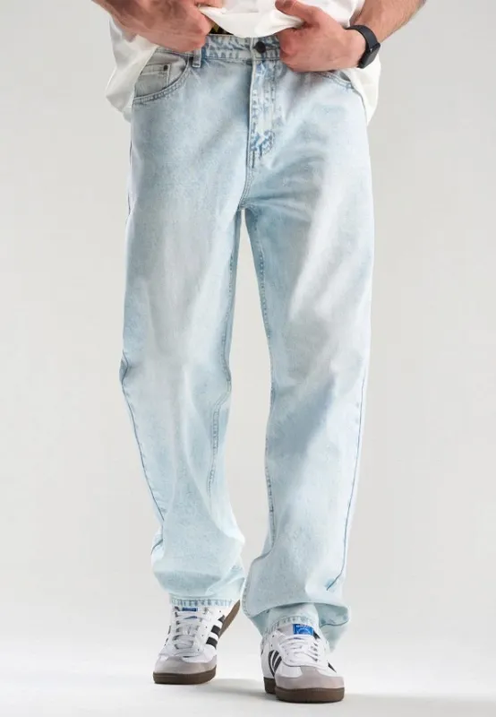 Cave
Джинсы Baggy