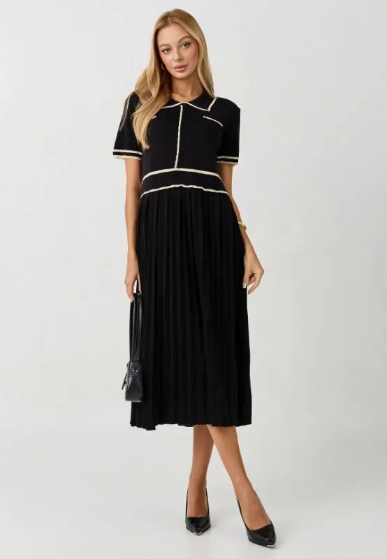Delia
Платье Lamoda Online Exclusive