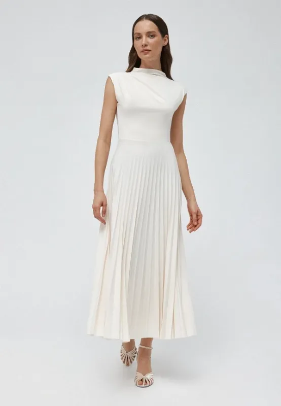 Vittoria Vicci
Платье Lamoda Online Exclusive