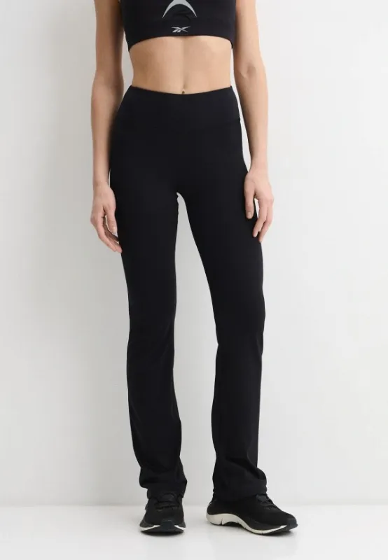 Reebok
Брюки спортивные CORE HIGH RISE BOOTCUT PANT